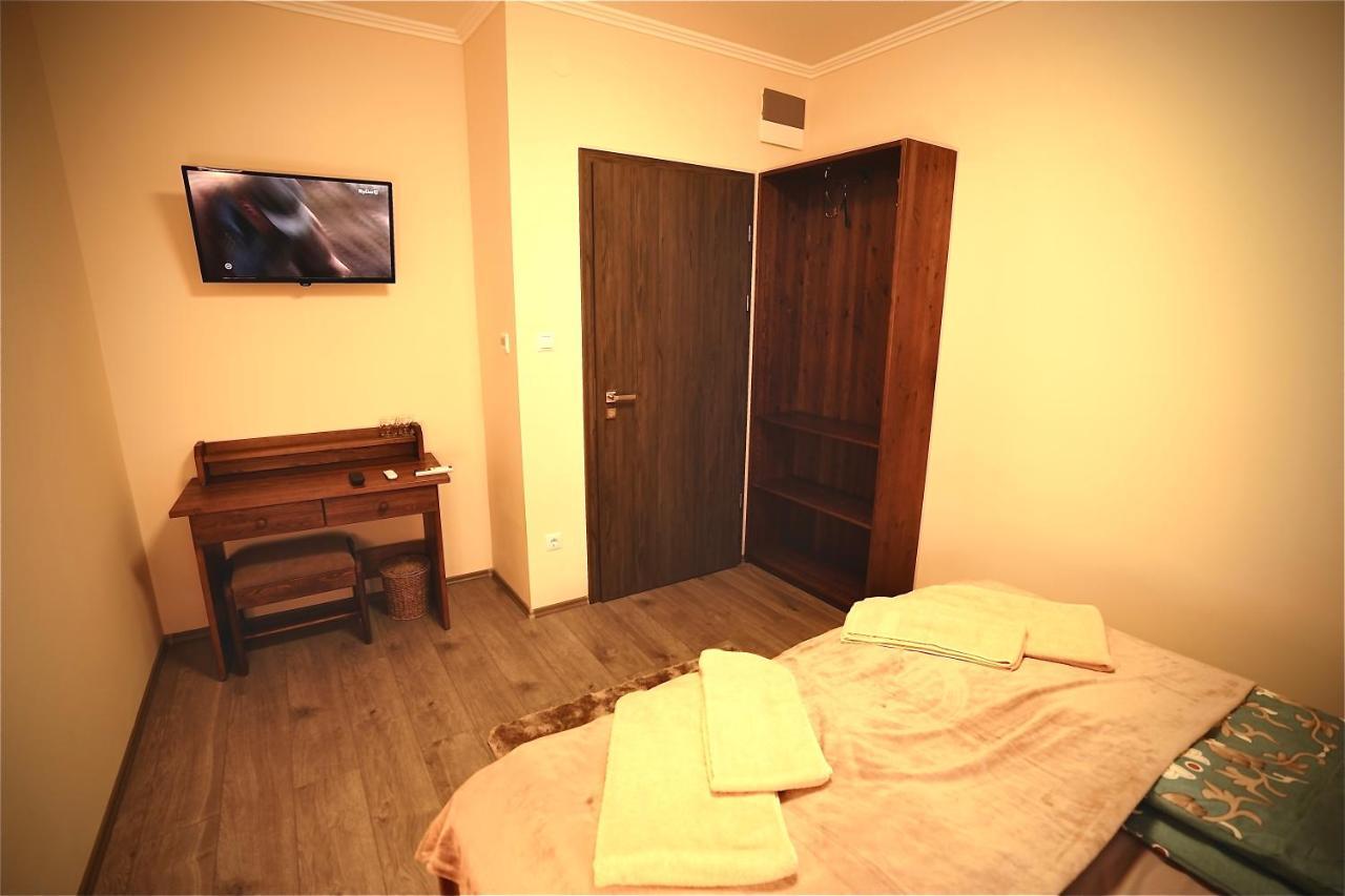 Bed and Breakfast Bacchus Pub Es Panzio Dunaharaszti Exterior foto